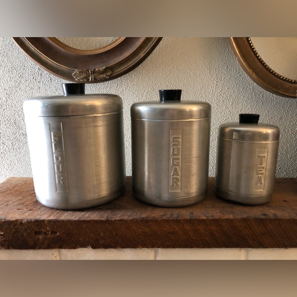 Set 3 Canisters/Contenants aluminium vintage. Farine, sucre, thé